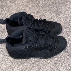 Nike foamposties